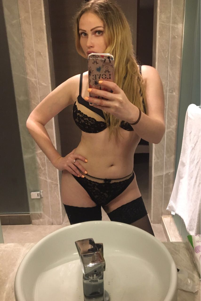 Sinanpaşa Escort Melis ile Ozel Gorusme