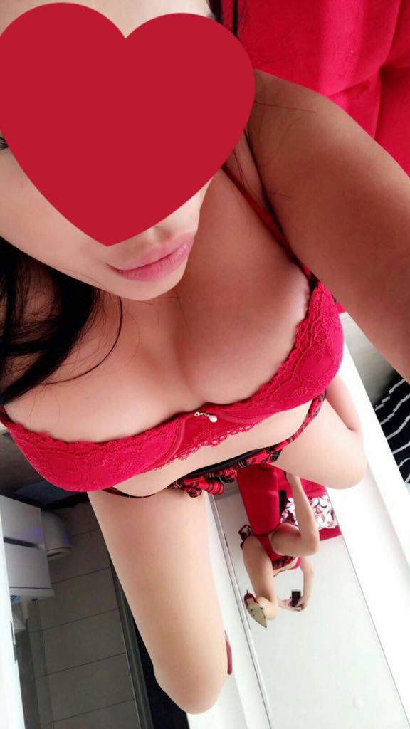 Zarif Kocaköy Escort Bade