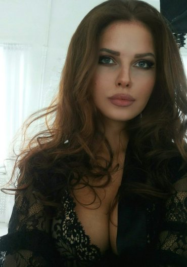 Sila Bahşılı Escort Bayan Profili