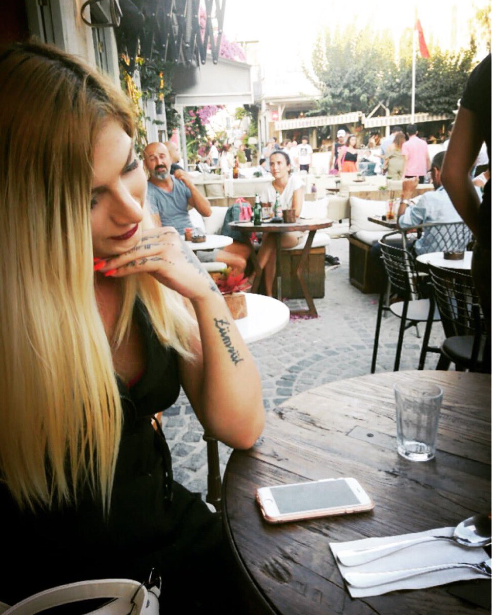 Berrak | İzmit Escort Bayan