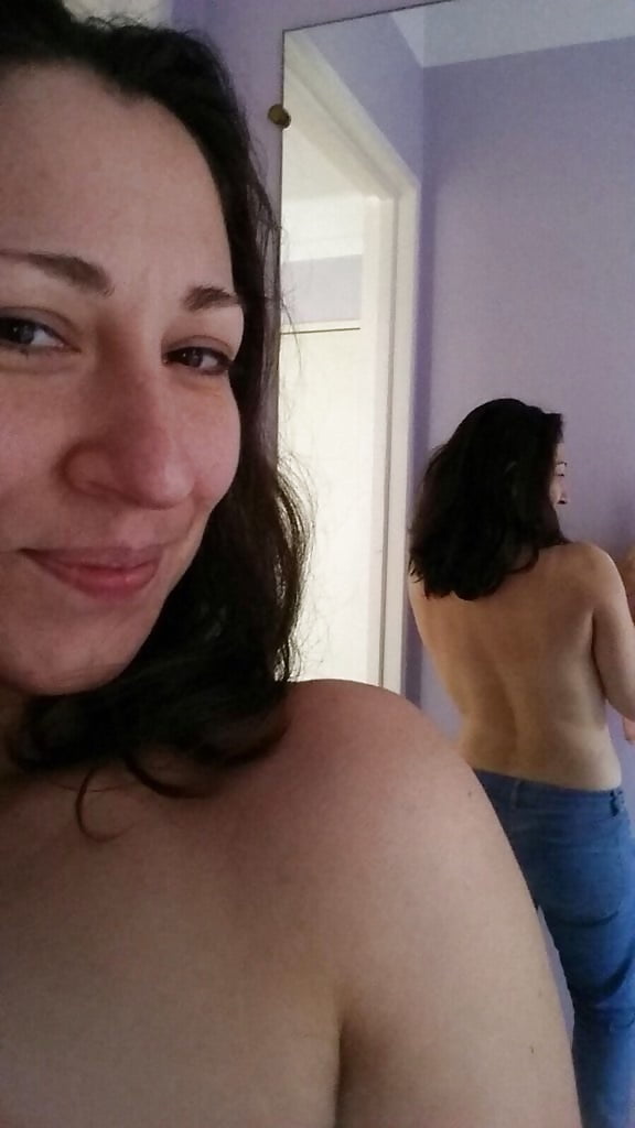 Hande Altınekin Escort Bayan Profili