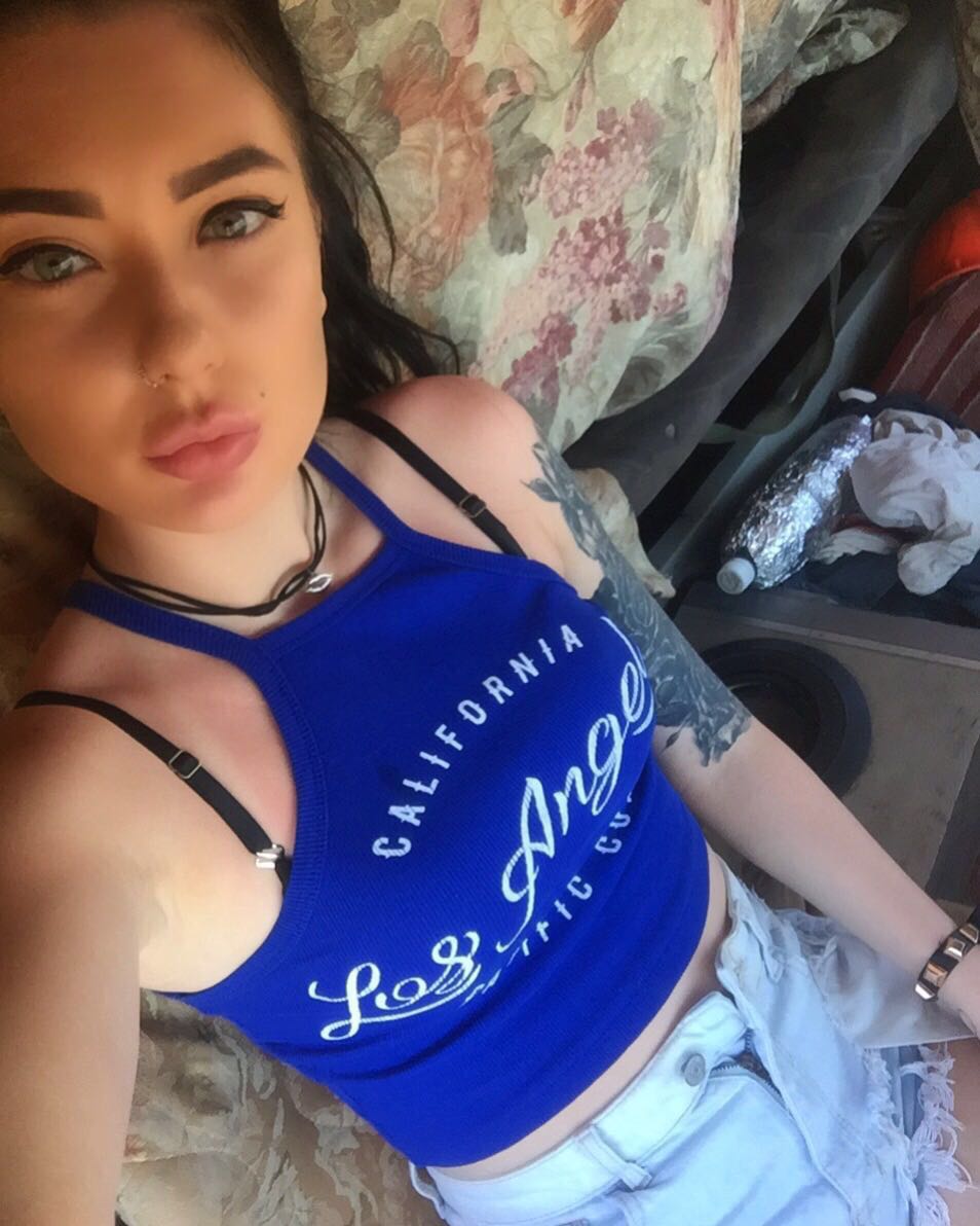 Hüyük Escort Bayan Nisan – Randevu