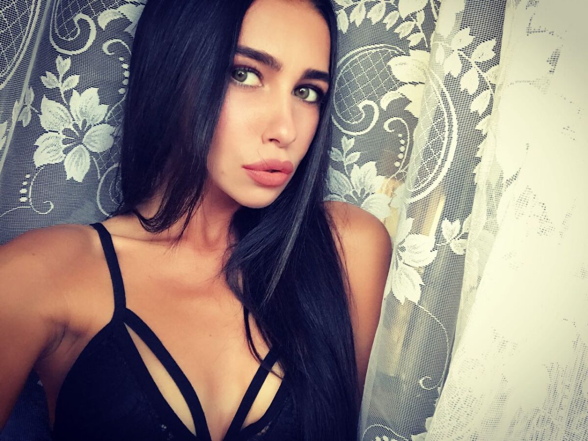 Kilimli Escort Bayan Asli – Randevu